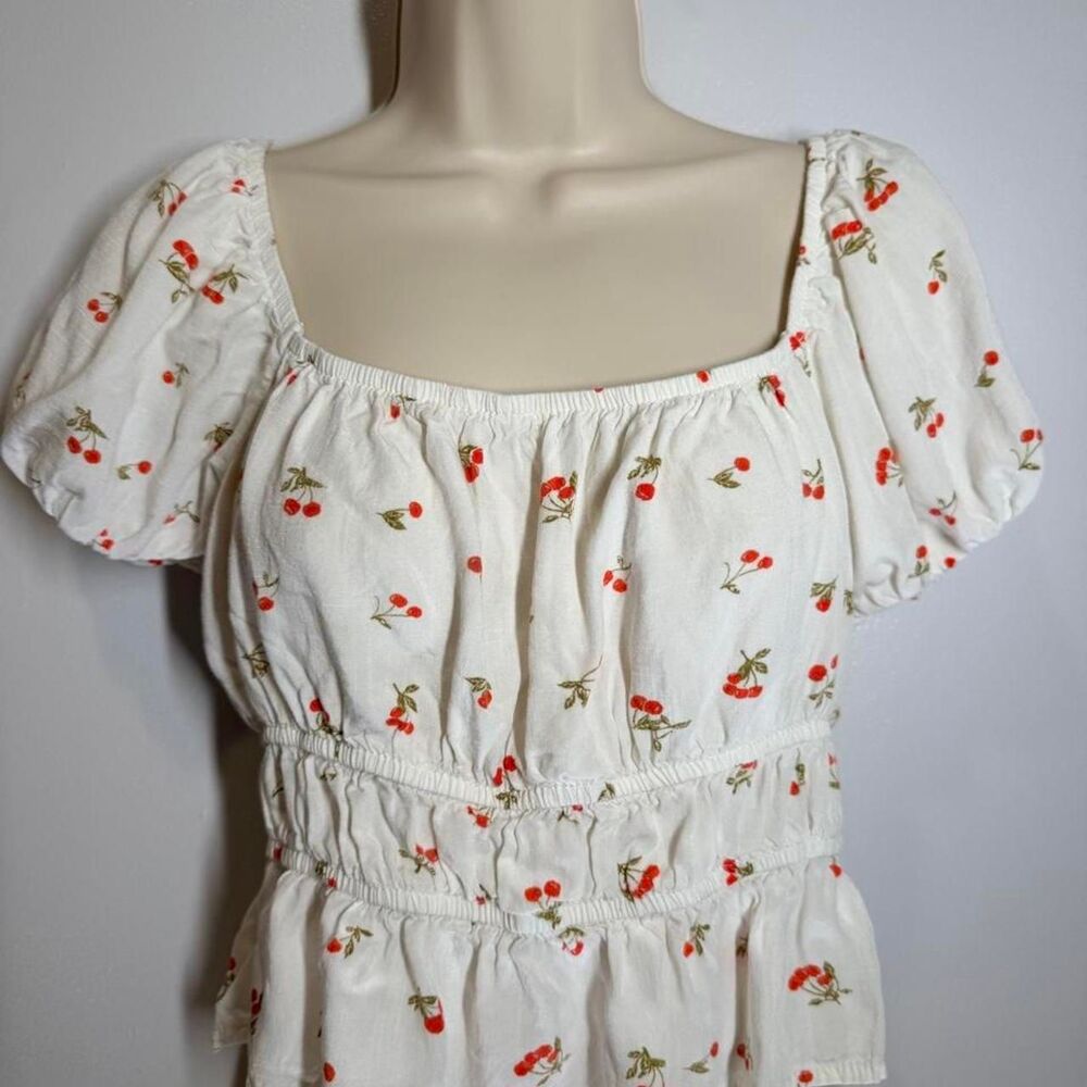 So-clothing Women's White and Cream Blouse